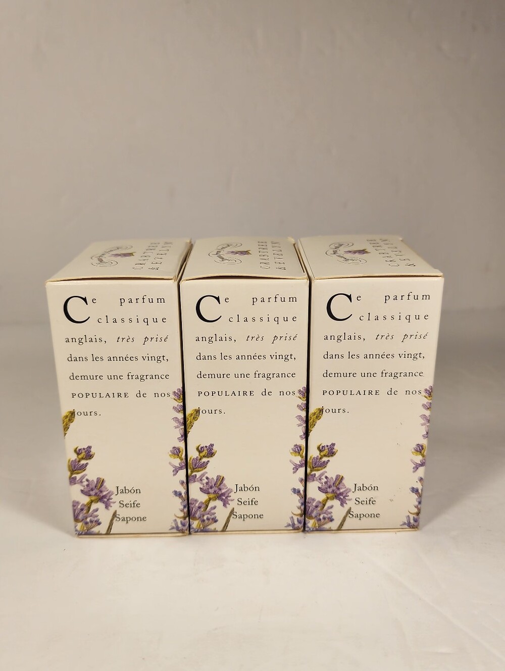 Crabtree & Evelyn Lavender Soap Lot Of Three 3.5 Ounce Bars New In Box - Picture 3 of 9